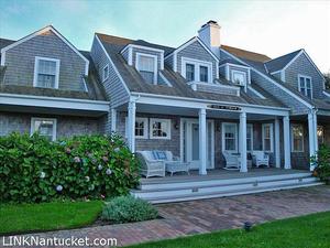 6 Hedge Row