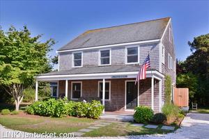 20 Field Avenue