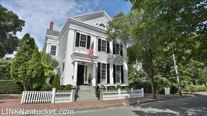 1 Pleasant Street