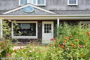 14 Amelia Drive